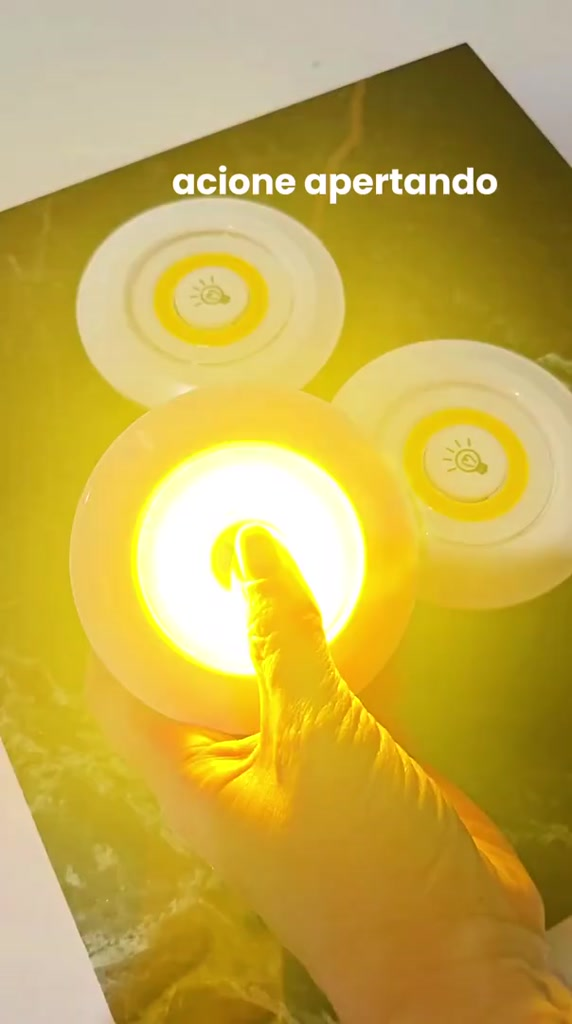 Kit 3 Lâmpadas Luminária De Led Spot Sem Fio Controle Remoto Cor Branco Pilha AAA