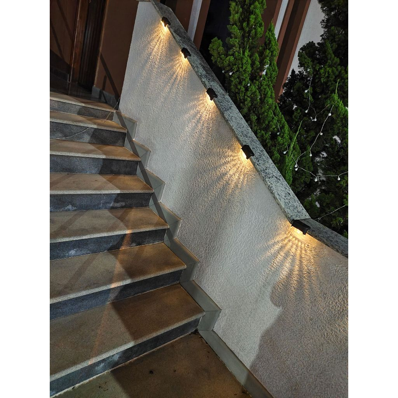 Luminária Led Arandela Solar Branco Quente IP65 Externo Preto Balizador Sobrepor VENTO